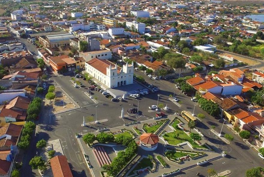operacao-da-pf-revela-interferencia-do-comando-vermelho-nas-eleicoes-de-2024-em-santa-quiteria2C-ceara