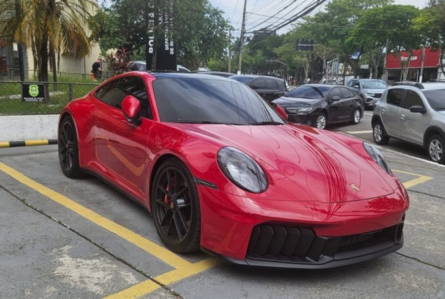 operacao-da-policia-civil-de-sp-apreende-apenas-10-carros-de-luxo-em-investigacao-sobre-lavagem-de-dinheiro-do-pcc operacao-da-policia-civil-de-sp-apreende-apenas-10-carros-de-luxo-em-investigacao-sobre-lavagem-de-dinheiro-do-pcc