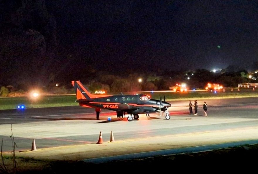 operacao-de-emergencia-em-fernando-de-noronha-para-pouso-de-aviao-de-resgate3B-video-e-detalhes-da-mobilizacao-dos-moradores