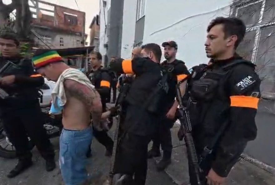 operacao-integrada-combate-atuacao-do-comando-vermelho-na-zona-norte-do-rio-de-janeiro3A-mandados-de-prisao-e-busca-em-acao-policial-contra-crime-organizado-e-trafico-de-drogas operacao-integrada-combate-atuacao-do-comando-vermelho-na-zona-norte-do-rio-de-janeiro3A-mandados-de-prisao-e-busca-em-acao-policial-contra-crime-organizado-e-trafico-de-drogas