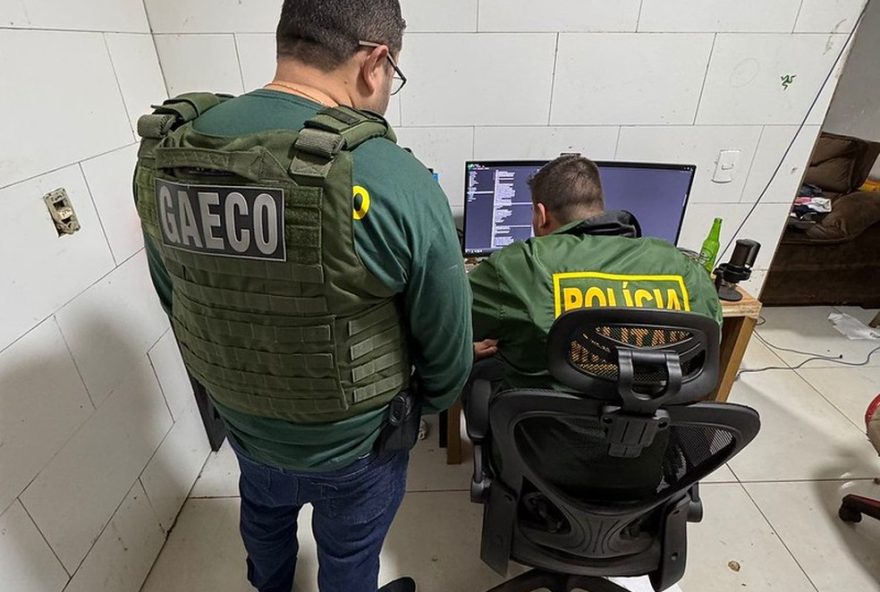 operacao-override-desmantela-grupo-que-causou-prejuizo-de-r24-1-milhao-em-sc3A-de-mira-em-suspeitos-de-fraude-em-e-commerce