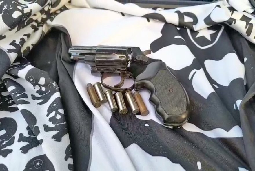 operacao-pax-stadium3A-policia-do-rj-mira-integrantes-de-torcidas-envolvidas-em-crimes