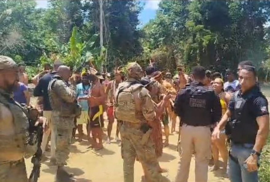 operacao-policial-na-bahia-gera-denuncias-de-truculencia-contra-indigenas