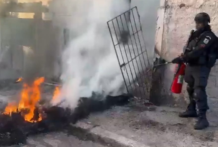 operacao-policial-na-cidade-alta-do-rio-de-janeiro-gera-bloqueios-e-tensao