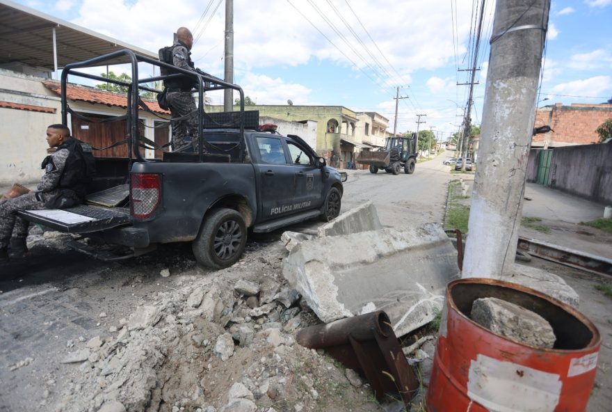 operacao-policial-no-complexo-do-salgueiro-desarticula-faccao-criminosa-comando-vermelho-liderada-por-rabico