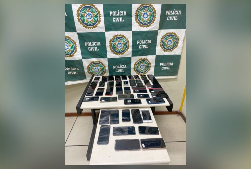 operacao-rastreio-policia-do-rio-de-janeiro-apreende-4-mil-celulares-e-prende-271-pessoas-em-acao-contra-receptacao