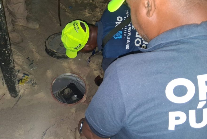 operacao-tatui-da-seop-limpa-praia-de-copacabana3A-remocao-de-garrafas-de-vidro-e-organizacao-da-orla.-ajude-na-preservacao operacao-tatui-da-seop-limpa-praia-de-copacabana3A-remocao-de-garrafas-de-vidro-e-organizacao-da-orla.-ajude-na-preservacao