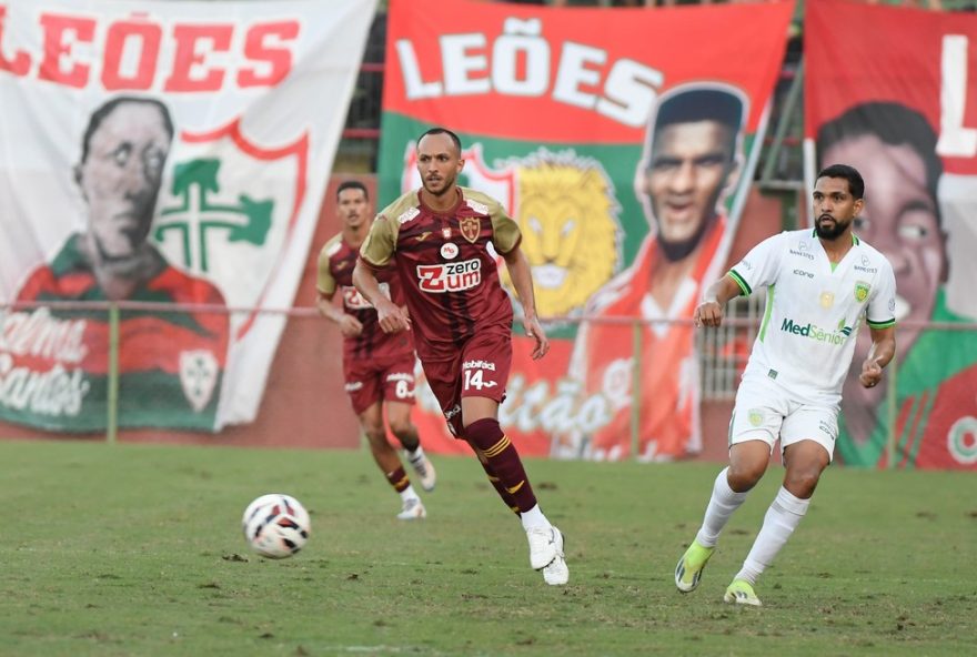 opiniao3A-taua-marca-golaco-redentor-e-salva-portuguesa-em-crise-na-serie-d