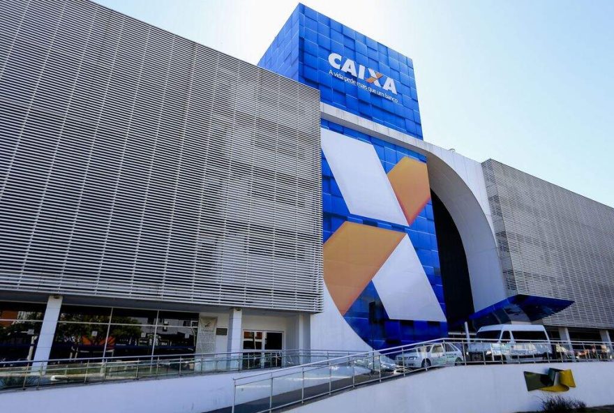 oportunidade3A-caixa-abre-inscricoes-para-concurso-com-salarios-de-ate-r24-16-mil