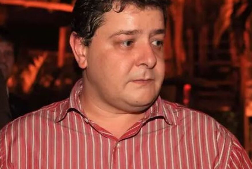 oposicao-critica-base-de-lula-por-proteger-lulinha-apos-envolvimento-com-o-careca-do-inss oposicao-critica-base-de-lula-por-proteger-lulinha-apos-envolvimento-com-o-careca-do-inss