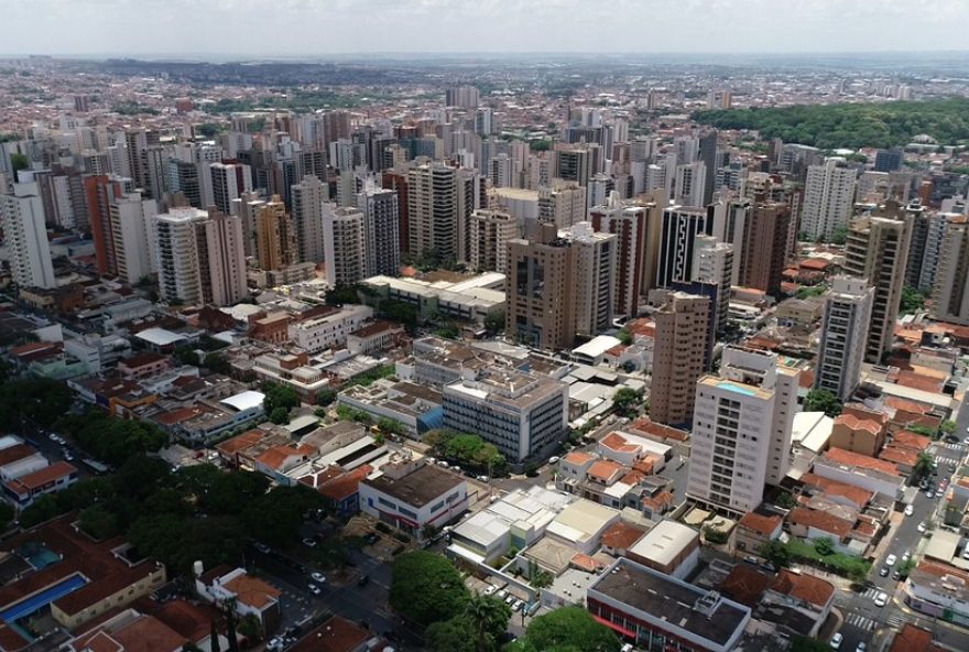 orcamento-r24-52C4-bi-para-ribeirao-preto-em-20263A-foco-em-servicos-e-reducao-de-dividas orcamento-r24-52C4-bi-para-ribeirao-preto-em-20263A-foco-em-servicos-e-reducao-de-dividas