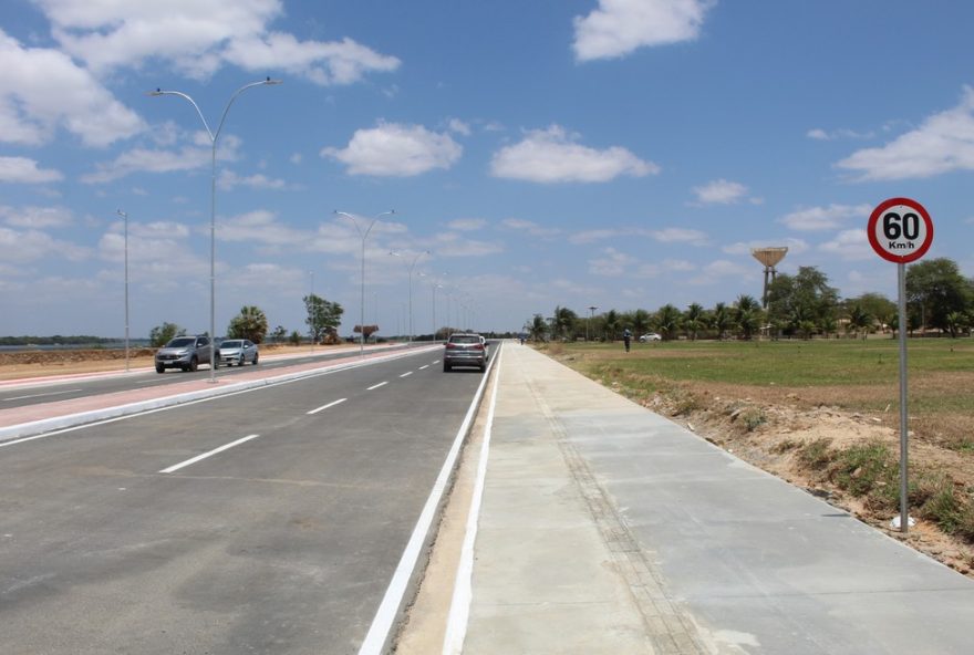 orla-3-de-petrolina3A-entrega-da-primeira-fase-promove-mobilidade-e-seguranca-na-zona-oeste