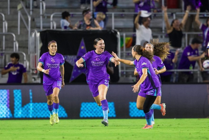 orlando-pride-avanca-para-a-semifinal-da-nwsl-com-vitoria-emocionante