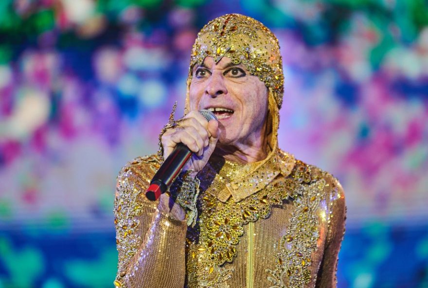 os-melhores-enredos-das-escolas-do-grupo-especial-do-rio-em-20263A-icones-da-musica2C-carnaval-e-religiao.-confira-as-novidades