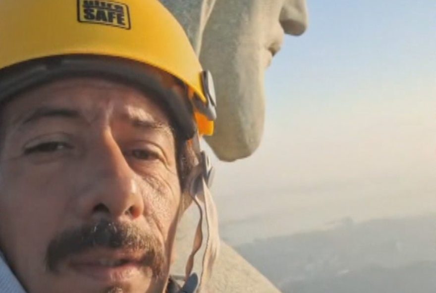 pablo-cardozo-relembra-sua-experiencia-como-coroinha-do-papa-em-buenos-aires