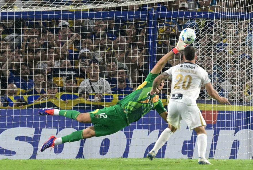 pablo-lavandeira-critica-torcida-do-boca-juniors-em-derrota-para-alianza-lima