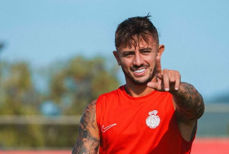 pablo-maffeo-permanece-no-mallorca-por-mais-uma-temporada3A-detalhes-e-expectativas-para-o-lateral-article