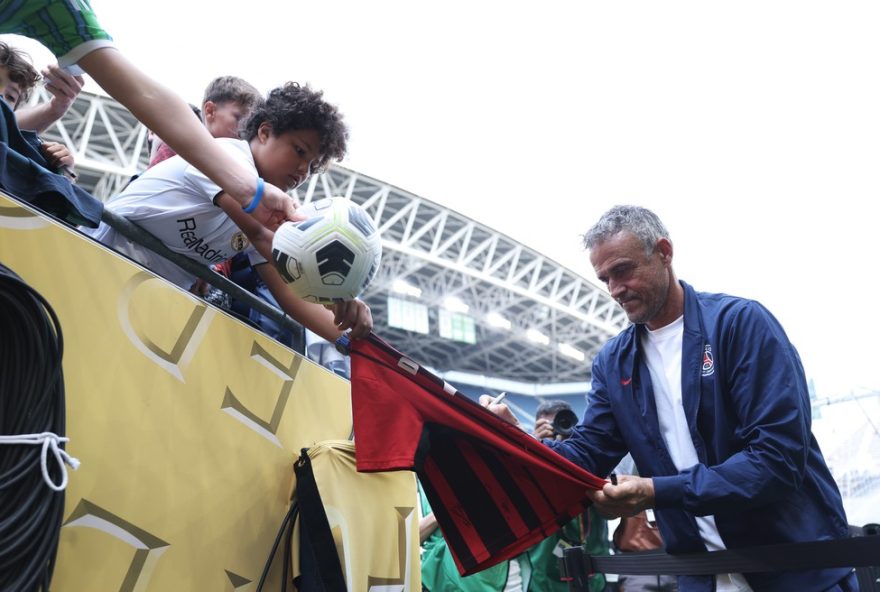 pacote-especial-do-psg-para-semifinal-da-copa-do-mundo-de-clubes3A-voo2C-hotel2C-ingresso-e-mais-por-r24-32C2-mil-aproveite-agora