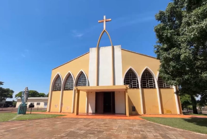 padre-suspeito-de-desviar-dinheiro-de-igreja-no-rs