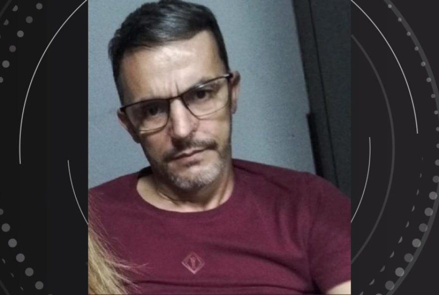 pai-e-filho-sao-executados-em-loja-de-carros-em-cascavel3A-suspeitos-em-fuga pai-e-filho-sao-executados-em-loja-de-carros-em-cascavel3A-suspeitos-em-fuga