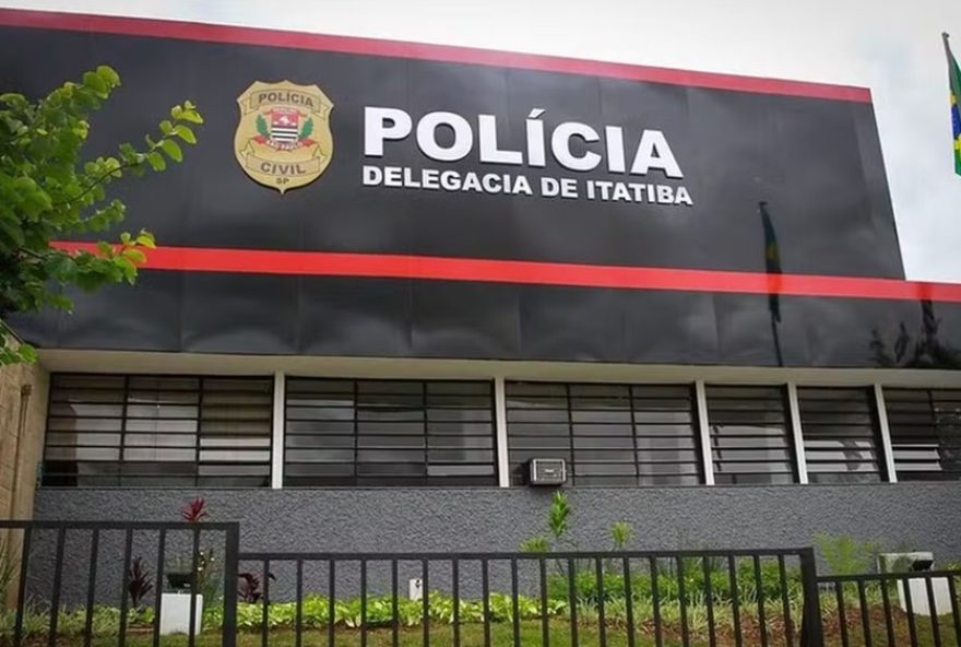 pai-e-preso-por-abandonar-filha-de-7-anos-sozinha-em-apartamento-em-itatiba-sp pai-e-preso-por-abandonar-filha-de-7-anos-sozinha-em-apartamento-em-itatiba-sp