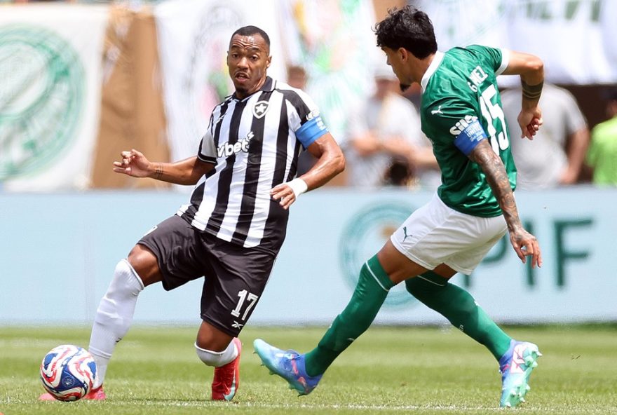 palmeiras-busca-jogadores-experientes-para-reforcar-elenco-em-2026