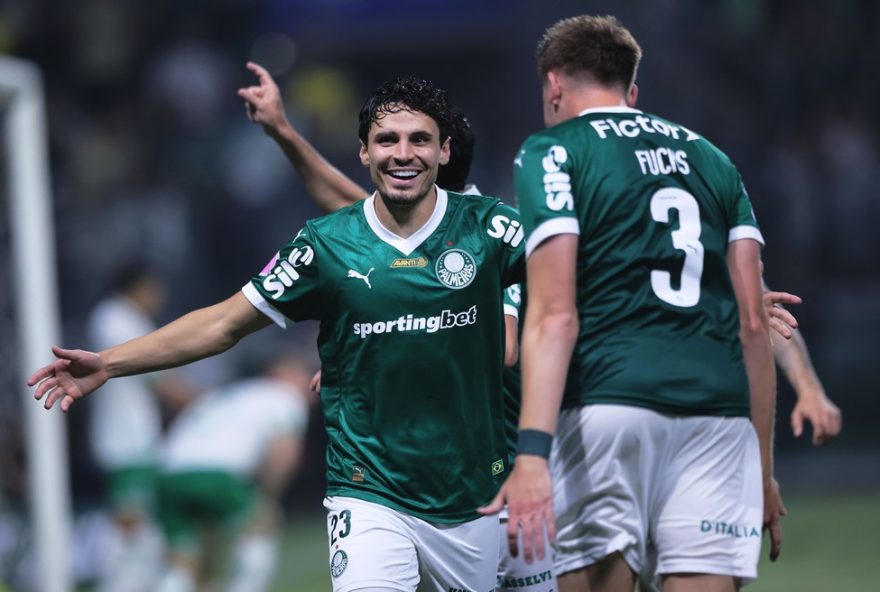 palmeiras-domina-o-juventude3A-destaques-individuais-e-vitoria-por-4-a-1