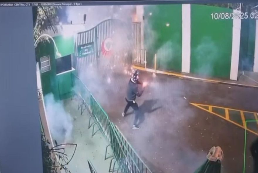 palmeiras-pede-inquerito-apos-ataque-na-academia3A-22nao-sao-torcedores2C-sao-bandidos222C-diz-presidente-leila