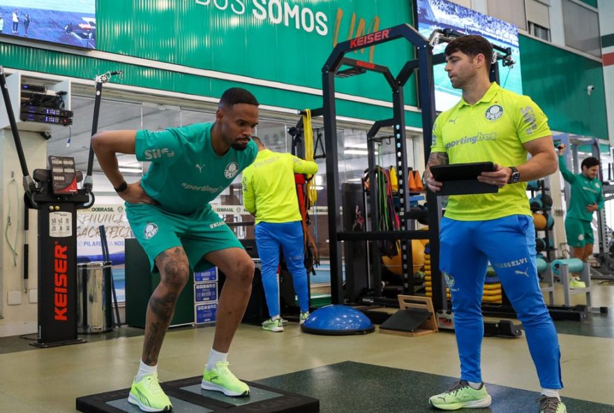 palmeiras-se-prepara-para-decisao-na-libertadores3A-carlos-miguel-treina-na-academia-de-futebol-para-enfrentar-universitario-no-allianz-parque