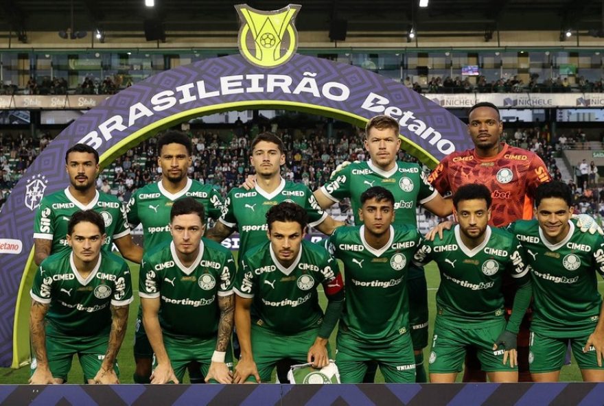 palmeiras-vence-o-juventude-com-atuacoes-destacadas-de-khellven2C-carlos-miguel-e-felipe-anderson.-abel-ferreira-surpreende-com-escalacao-modificada-e-mantem-lideranca-no-brasileirao palmeiras-vence-o-juventude-com-atuacoes-destacadas-de-khellven2C-carlos-miguel-e-felipe-anderson.-abel-ferreira-surpreende-com-escalacao-modificada-e-mantem-lideranca-no-brasileirao