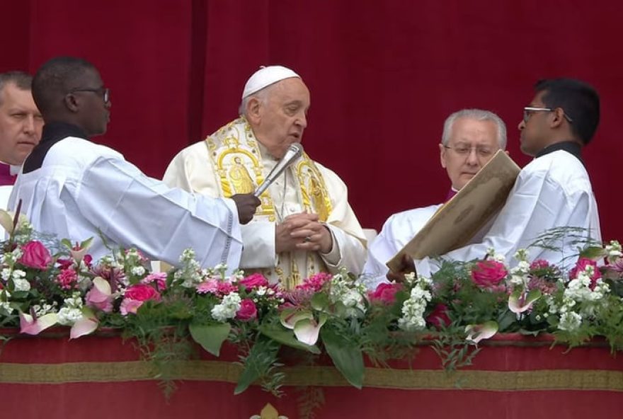 papa-francisco-tem-boa-noite-de-sono-e-segue-em-recuperacao-no-hospital-gemelli2C-em-roma.-novo-comunicado-medico-otimista