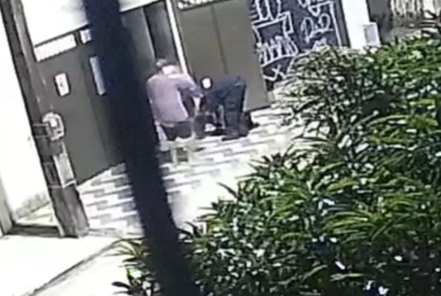 parada-respiratoria-de-crianca-e-socorrida-por-guardas-municipais-em-fortaleza parada-respiratoria-de-crianca-e-socorrida-por-guardas-municipais-em-fortaleza