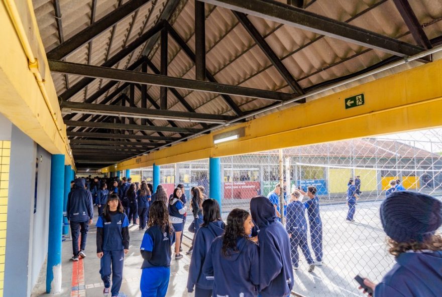 parana-avanca-com-33-colegios-civico-militares-e-14-escolas-terceirizadas