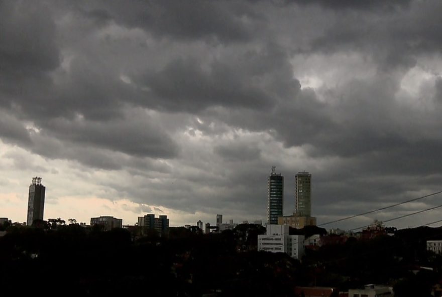 parana-inicia-2026-com-chuvas-e-tempestades3B-previsao-do-tempo-por-regiao-no-inicio-do-ano parana-inicia-2026-com-chuvas-e-tempestades3B-previsao-do-tempo-por-regiao-no-inicio-do-ano