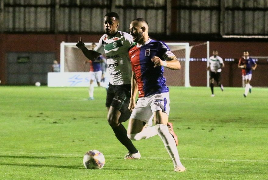 parana-x-maringa3A-lances-do-empate-sem-gols-no-campeonato-paranaense