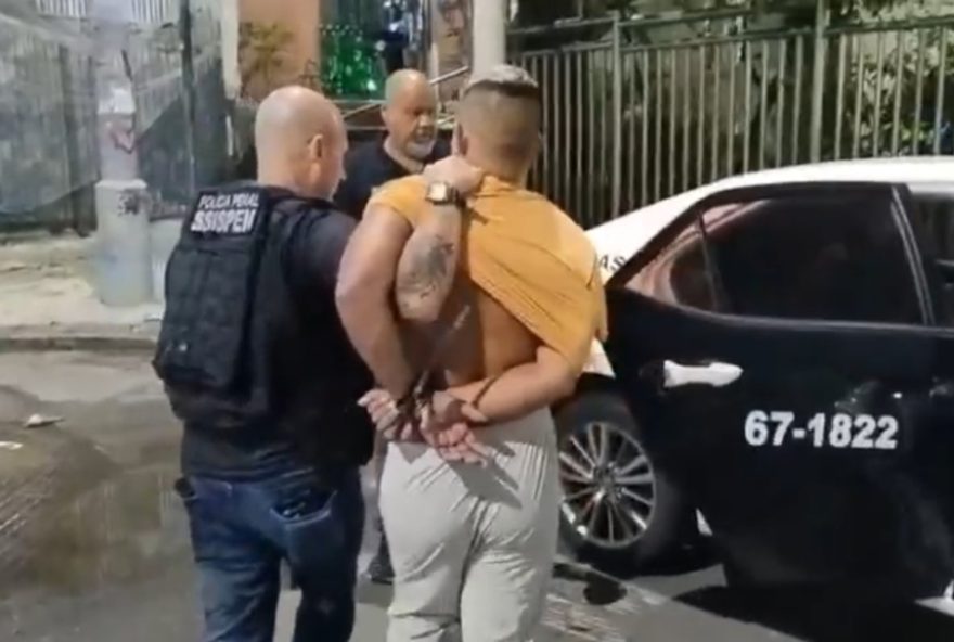 paranaense-resgatada-de-carcere-privado-no-rj-apos-perseguicao-e-invasao-de-apartamento paranaense-resgatada-de-carcere-privado-no-rj-apos-perseguicao-e-invasao-de-apartamento