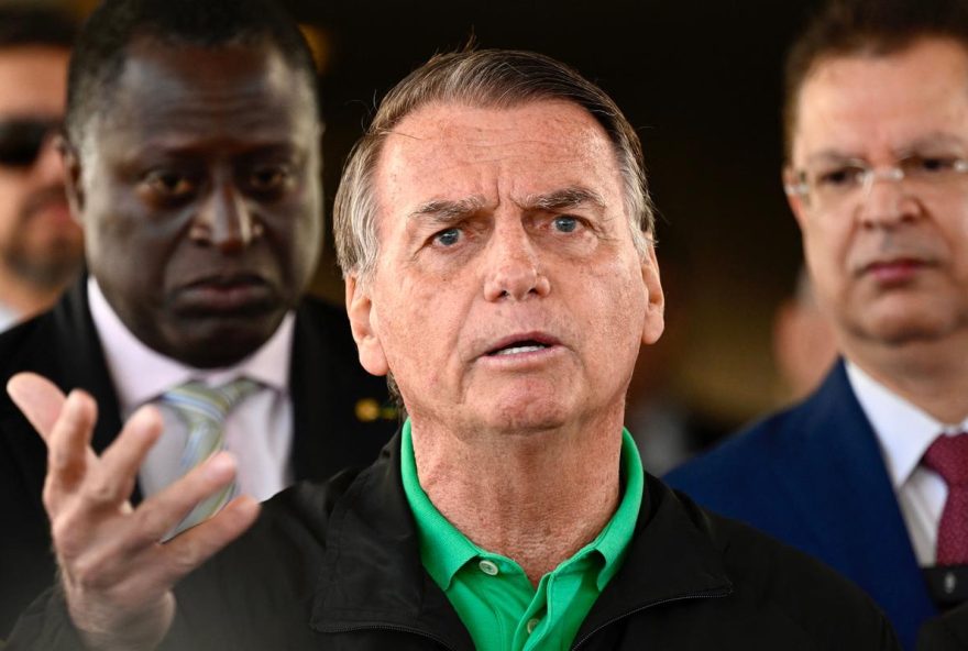 parquet-bresilien-demande-une-surveillance-renforcee-pour-jair-bolsonaro