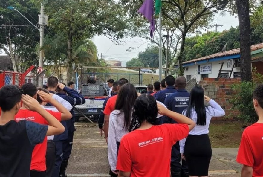 participe-das-brigadas-mirim-e-juvenil-dos-bombeiros-voluntarios-de-varzea-paulista