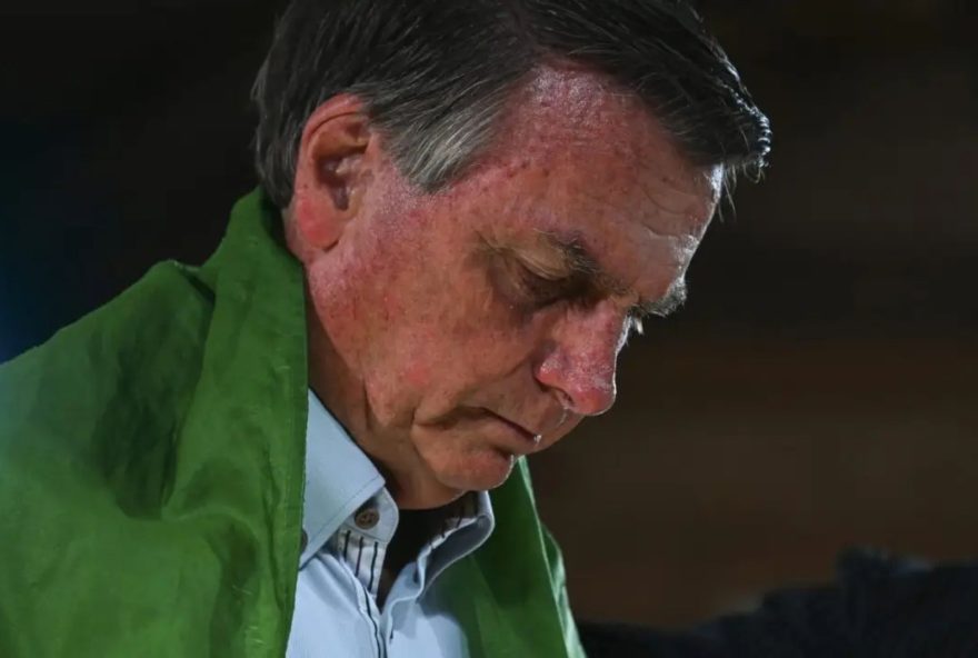 partido-liberal-suspende-salario-de-mais-de-r24-30-mil-a-bolsonaro-apos-prisao partido-liberal-suspende-salario-de-mais-de-r24-30-mil-a-bolsonaro-apos-prisao