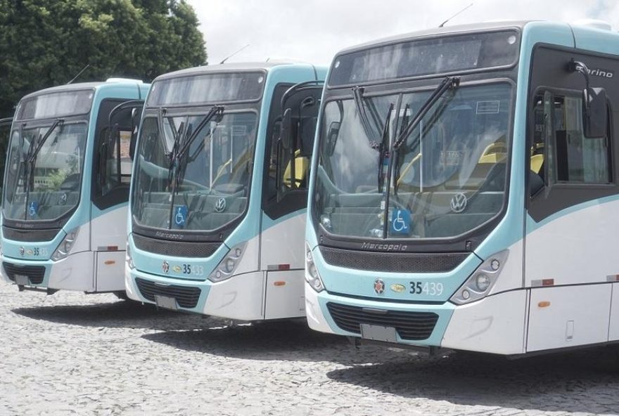 passageira-morre-apos-queda-de-onibus-em-fortaleza3A-acidente-fatal-na-parangaba passageira-morre-apos-queda-de-onibus-em-fortaleza3A-acidente-fatal-na-parangaba