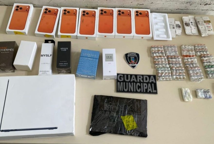 passageiro-detido-em-rodoviaria-de-sc-com-111-ampolas-de-tirzepatida-ilegal-do-paraguai passageiro-detido-em-rodoviaria-de-sc-com-111-ampolas-de-tirzepatida-ilegal-do-paraguai