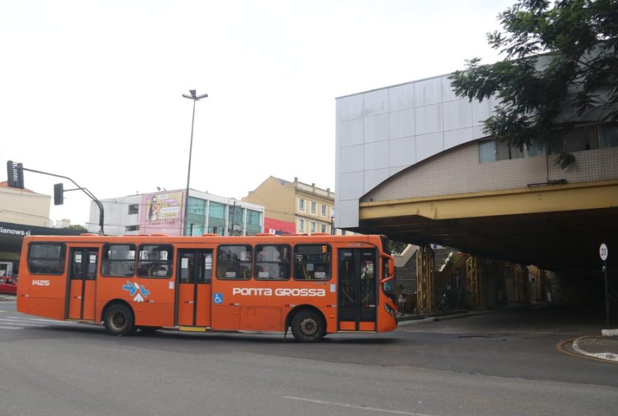 passagem-de-onibus-em-ponta-grossa-sobe-para-r24-5-a-partir-de-agosto