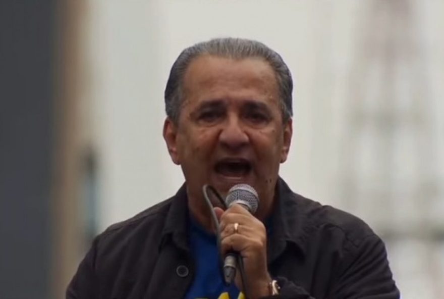 pastor-silas-malafaia-critica-indicacao-de-flavio-bolsonaro-a-presidencia3A-nao-cola-comigo pastor-silas-malafaia-critica-indicacao-de-flavio-bolsonaro-a-presidencia3A-nao-cola-comigo