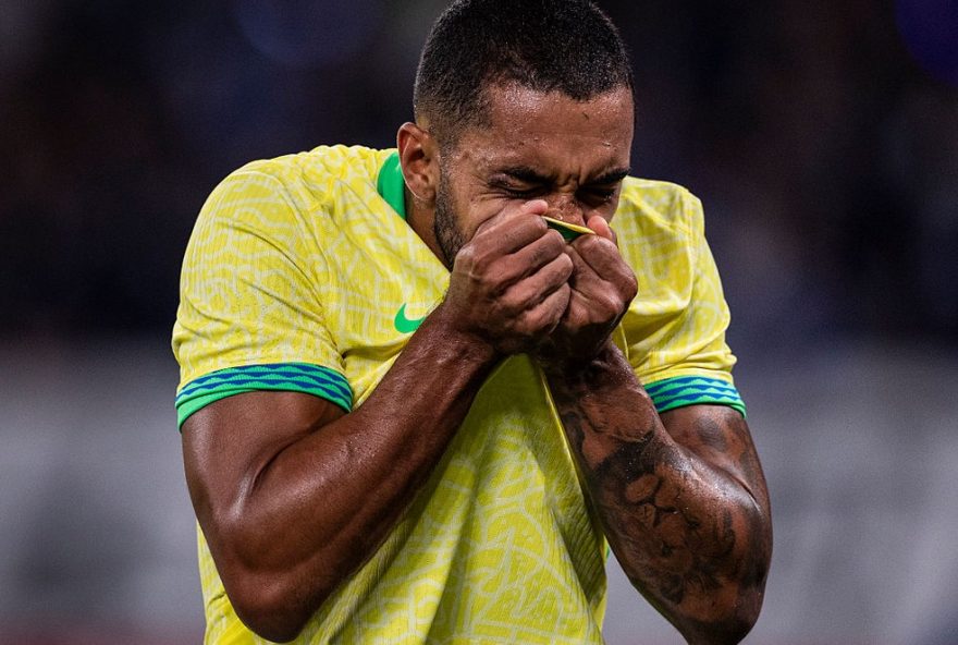 paulo-henrique-brinca-com-vascainos-na-selecao-e-marca-gol-em-estreia3A-22estou-tentando-levar22