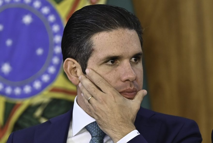 pecs-em-discussao-na-camara-visam-blindar-parlamentares-e-acabar-com-foro-privilegiado