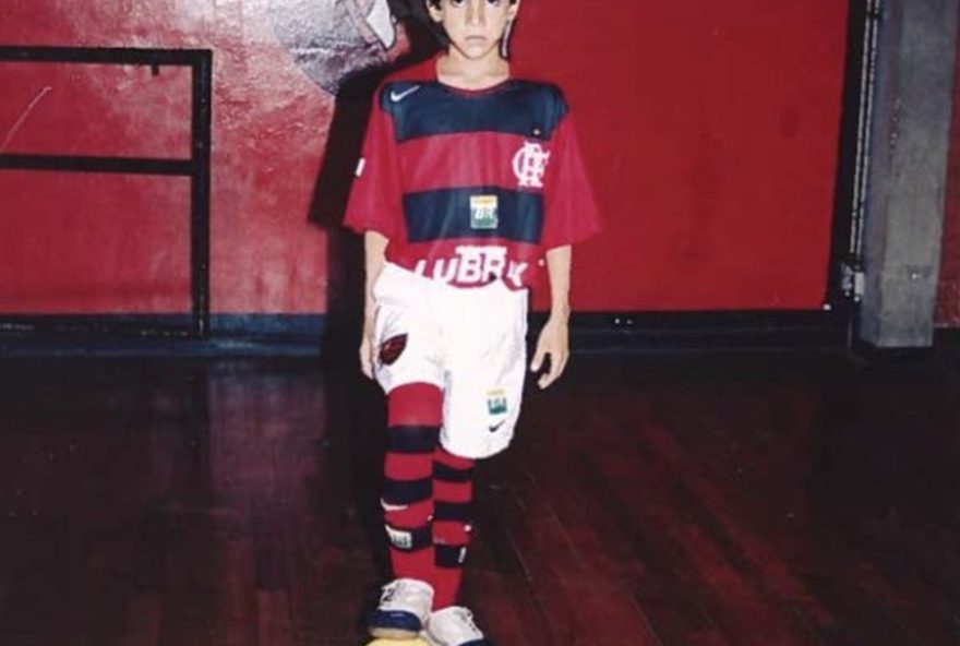 pedro3A-idolo-do-flamengo2C-300-jogos-e-150-gols-trajetoria-de-superacao-e-determinacao