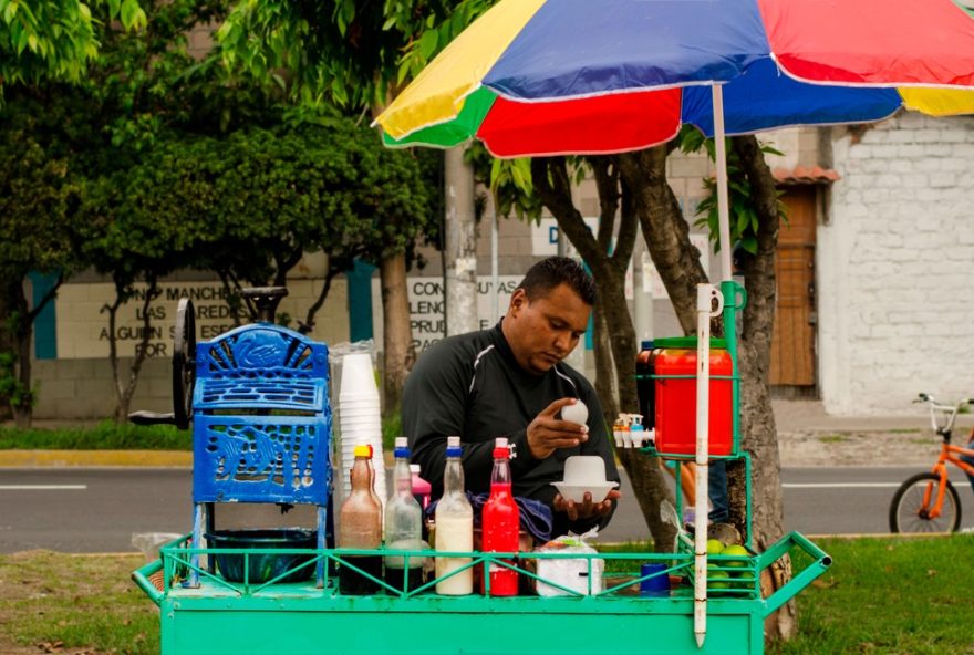 pequenos-negocios-geram-empregos-e-reduzem-a-pobreza-no-brasil3A-o-papel-do-sebrae