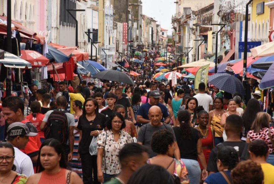 perfil-da-populacao-negra-no-maranhao3A-7925-sao-negros2C-aponta-imesc.-maior-proporcao-em-serrano-do-maranhao-972C2252C-com-102C525-com-ensino-superior-completo