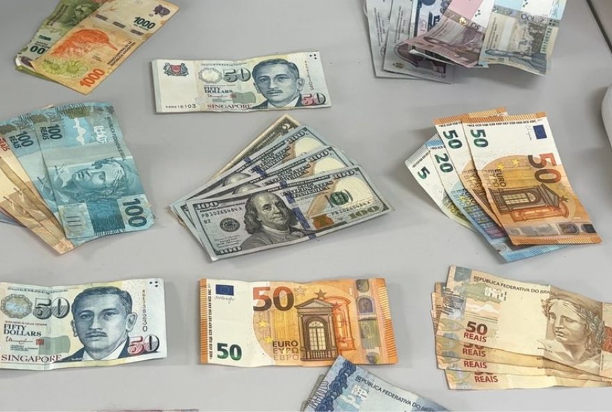 peruanos-presos-por-furtar-turistas-em-hoteis-de-foz-do-iguacu peruanos-presos-por-furtar-turistas-em-hoteis-de-foz-do-iguacu