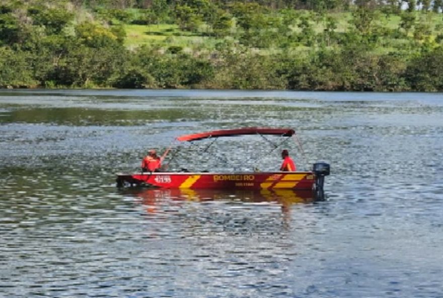 pescador-desaparece-no-rio-paranaiba-em-goias3A-buscas-suspensas-e-devem-ser-retomadas pescador-desaparece-no-rio-paranaiba-em-goias3A-buscas-suspensas-e-devem-ser-retomadas